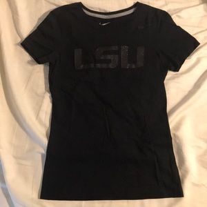 NWOT Nike LSU fitted t-shirt. Size Small
